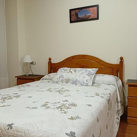 Apartamentos Chevere Rojo-Huca اوفيدو المظهر الخارجي الصورة