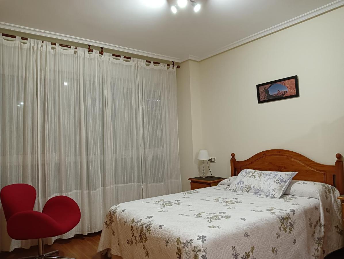 Apartamentos Chevere Rojo-Huca اوفيدو المظهر الخارجي الصورة